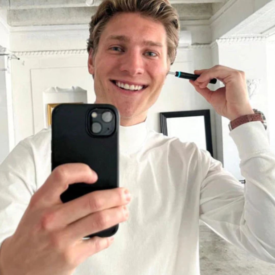 Nettoyeur oreilles avec caméra